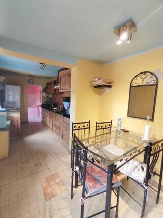  Immeuble à vendre 212 m²
