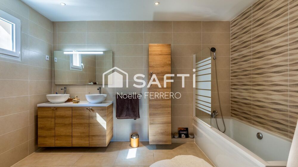 � vendre  Maison Les Issambres (83380)