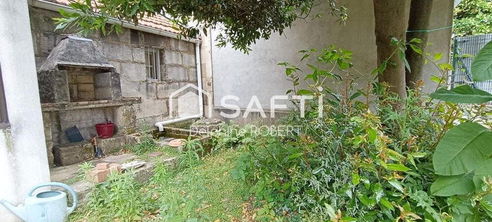 Vente Maison Maison 3 chambres, 1 cave, 1 garage et 1 jardinet Saintes
