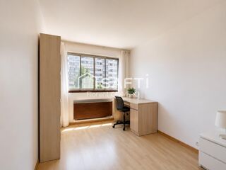  Appartement à vendre 5 pièces 99 m²