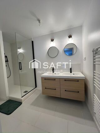  Immeuble à vendre 122 m²
