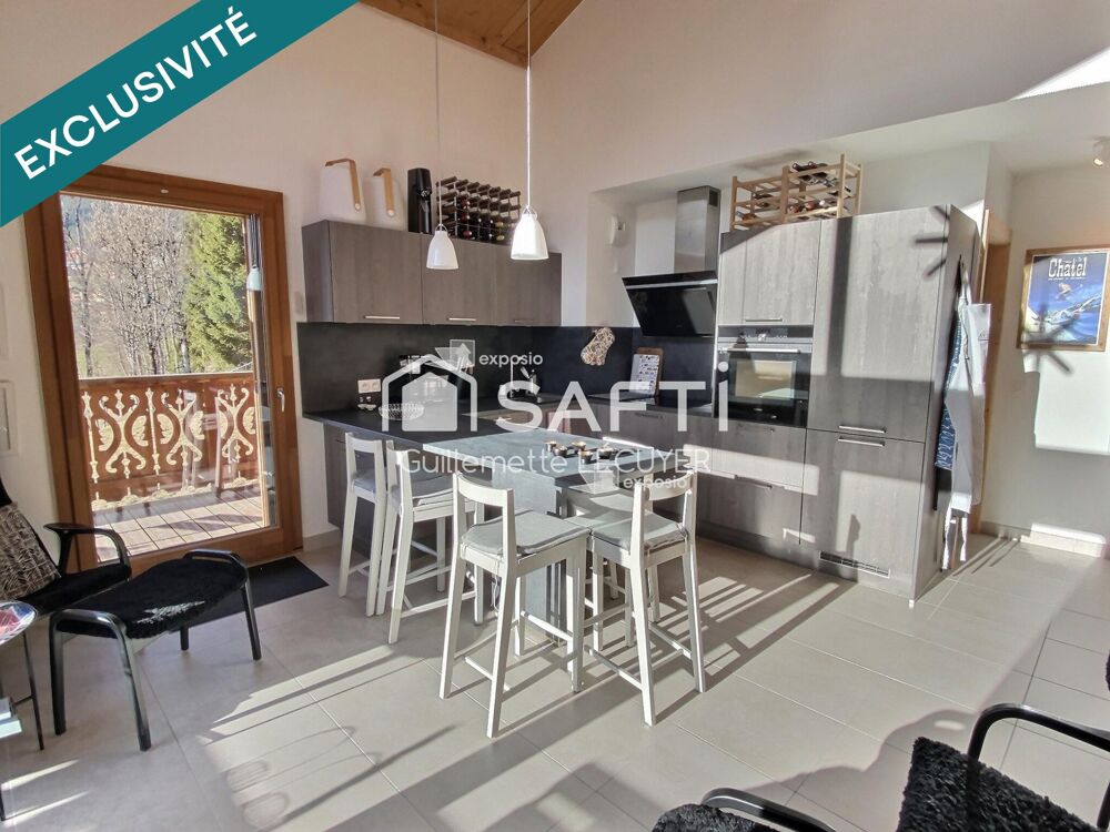 Vue exceptionnelle - Idéalement situé à 300m du centre du village. VISITE VIRTUELLE 360°