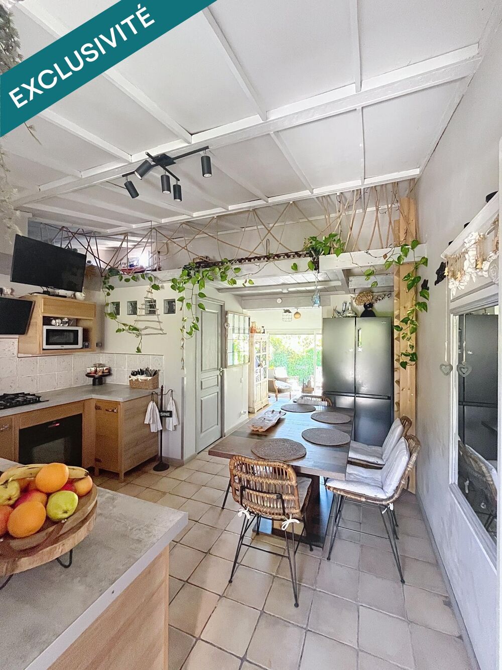 Maison, 52 m² + mezzanine, jardin clos, résidence avec Piscine et Tennis.