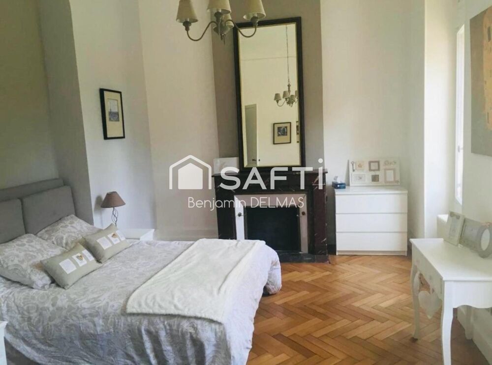  vendre  Proprit/chteau Bernos-Beaulac (33430)