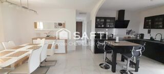  Maison � vendre 8 pi�ces 323 m�