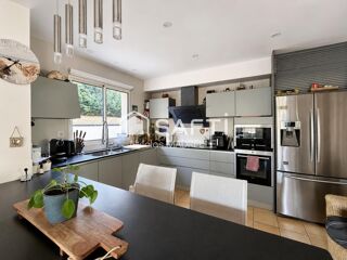  Maison à vendre 7 pièces 195 m²