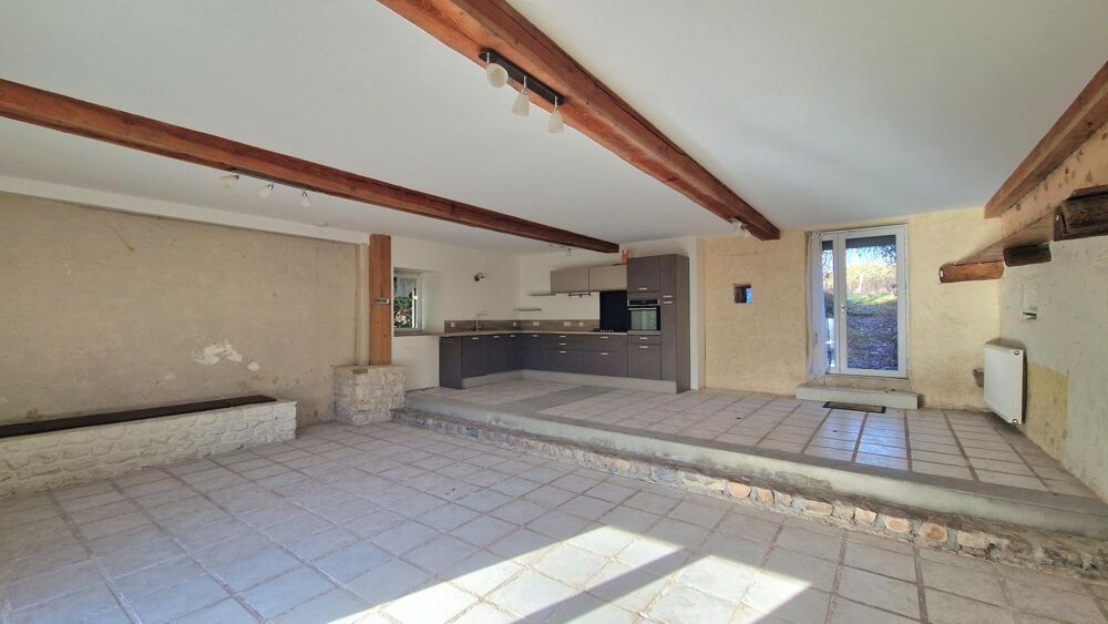 Vente Maison maison au bout d'une impasse dans un cadre optimal entouré de verdure Mary