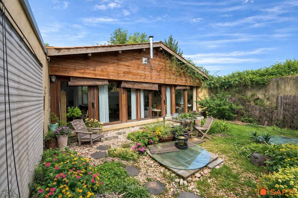 Vente Maison Ensemble immobilier, d�pendances, 900m2 et potentiel locatif Graveson