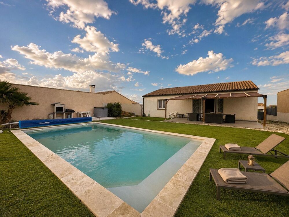 Vente Maison Villa contemporaine 4 faces au fond d'une impasse avec piscine 8x4 et panneaux photovoltaïques Cazouls-les-beziers