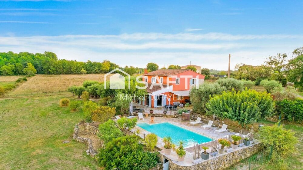 � vendre  Maison Bagnols-en-For�t (83600)