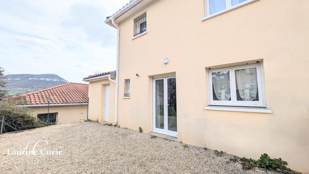 Maison mitoyenne T4 102m² avec garage et jardinet