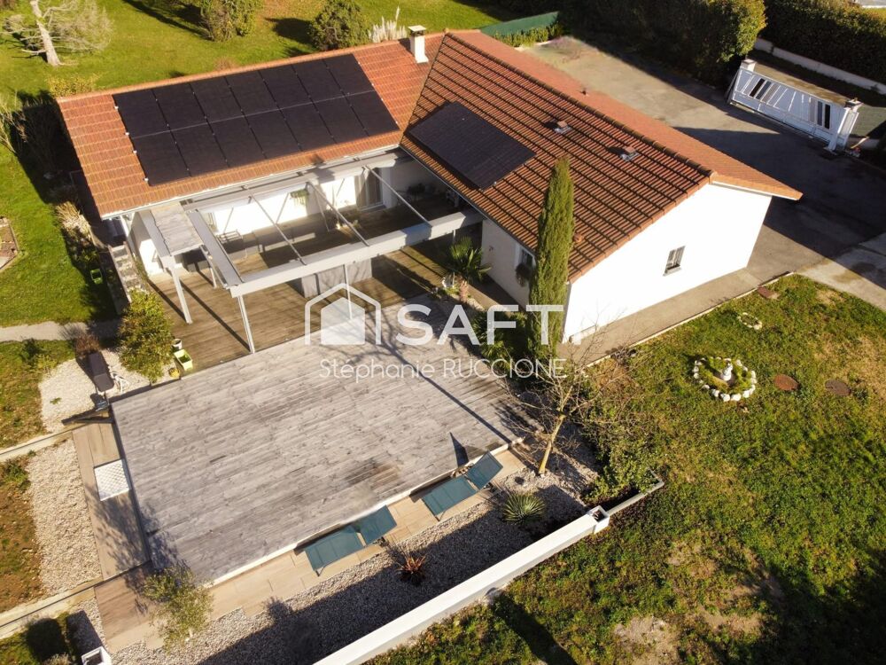 Vente Maison Villa contemporaine de plain-pied avec piscine et grand garage Marcilloles