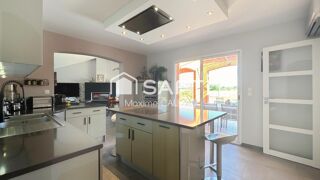  Maison � vendre 8 pi�ces 320 m�