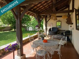  Maison à vendre 8 pièces 253 m²