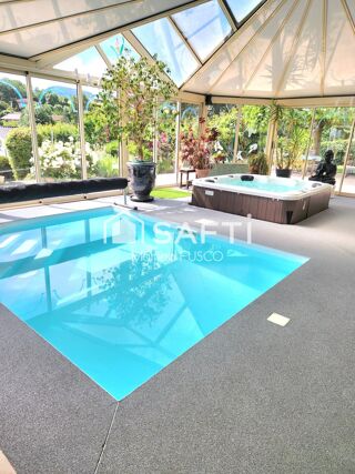  Maison à vendre 7 pièces 328 m²