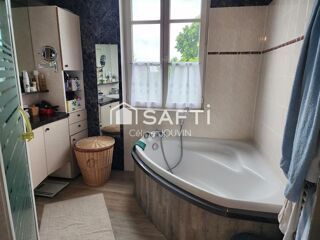  Maison  vendre 8 pices 220 m