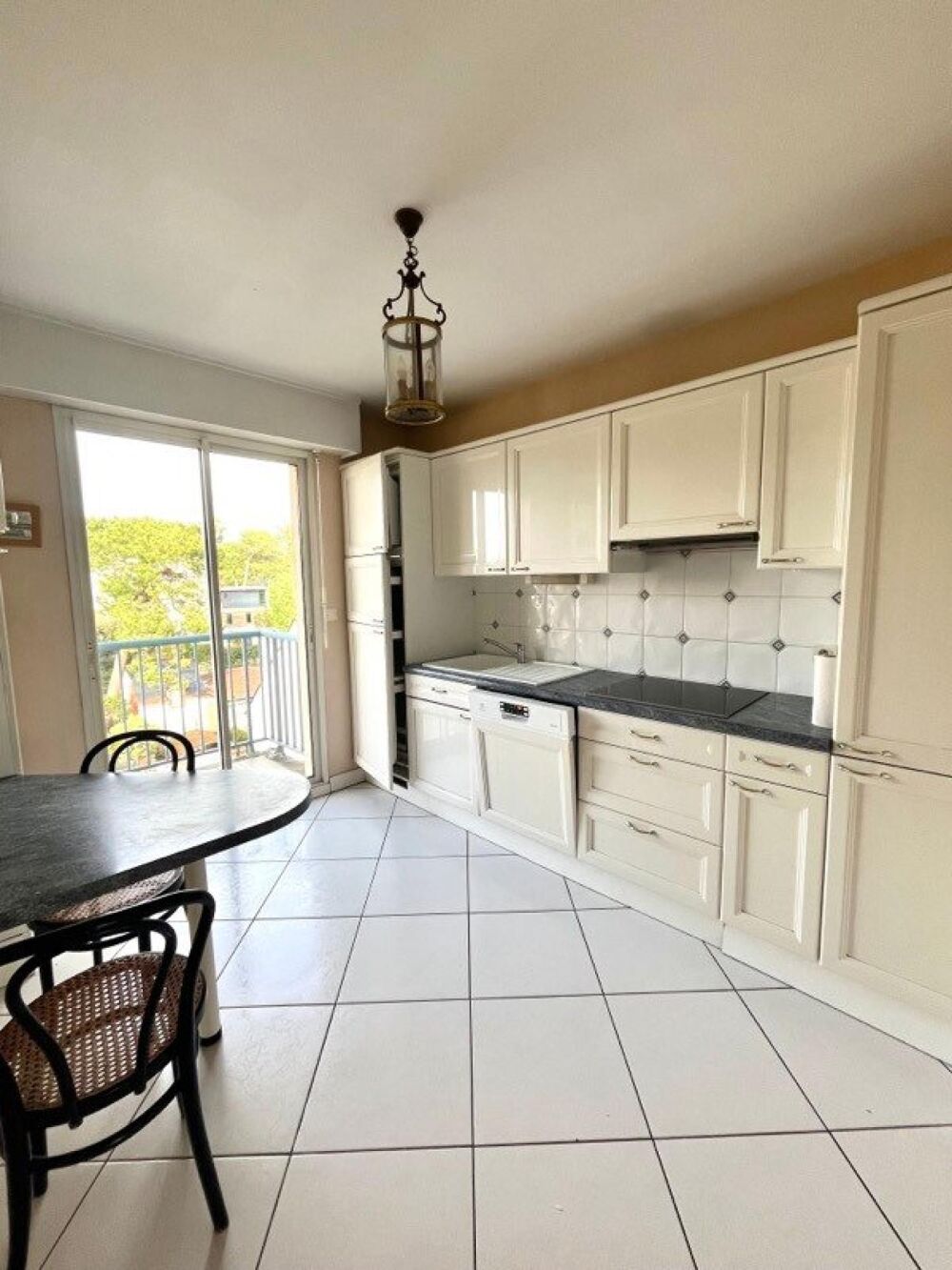 Vente Appartement T3 face mer proche De Gaulle (garage, parking, cave) La baule-escoublac