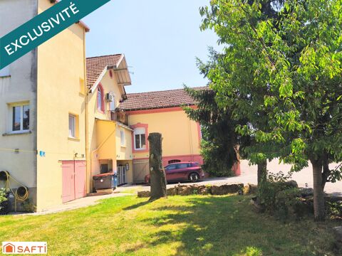   Rare, ce bel ensemble commercial comprenant un vaste restaurant traditionnel réputé et son appartement de fonction 
