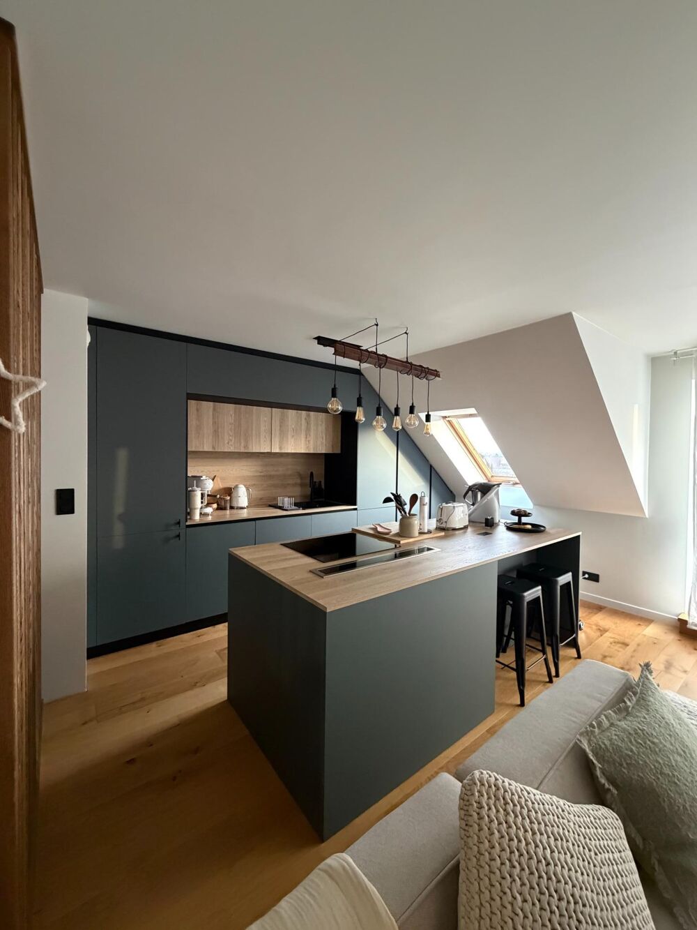 Vente Appartement Très bel attique T3 de 68 m2. Grande pièce de vie Habsheim