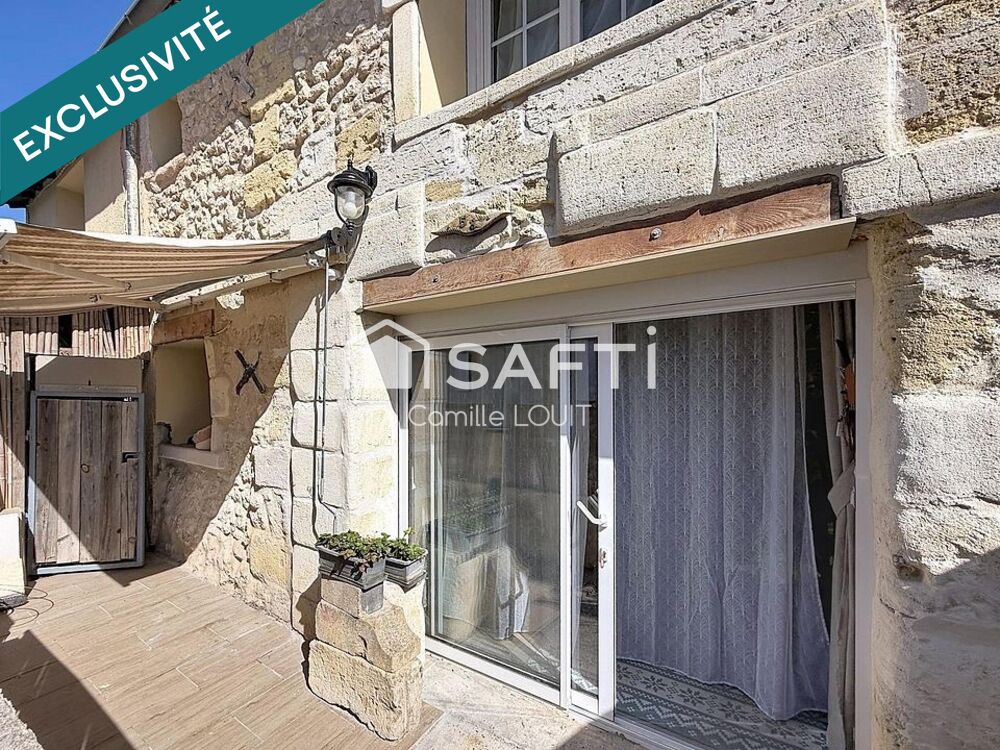 Maison de ville au coeur de Carignan de Bordeaux // sous offre//