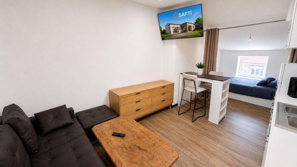 Location Appartement Studio meublé place de la barre Macon