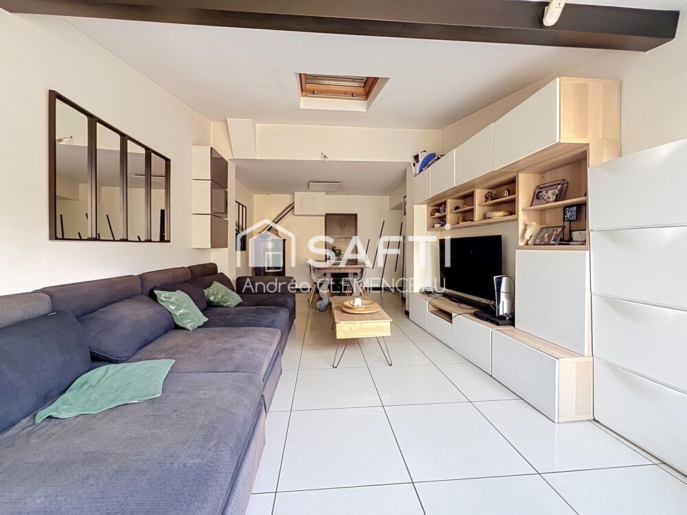 À VENDRE - MAISON FAMILIALE AVEC LOCAL PROFESSIONNEL, STUDIO INDÉPENDANT