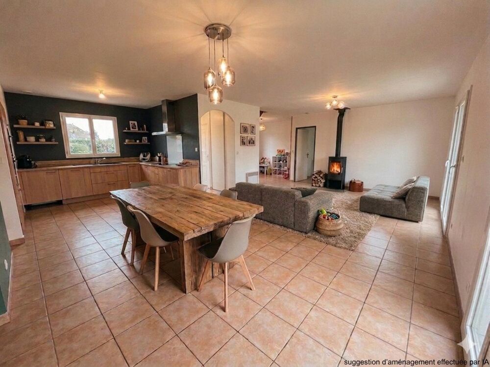 VOTRE FUTURE MAISON FAMILIALE : 6 CHAMBRES ET UN POTENTIEL INCROYABLE !