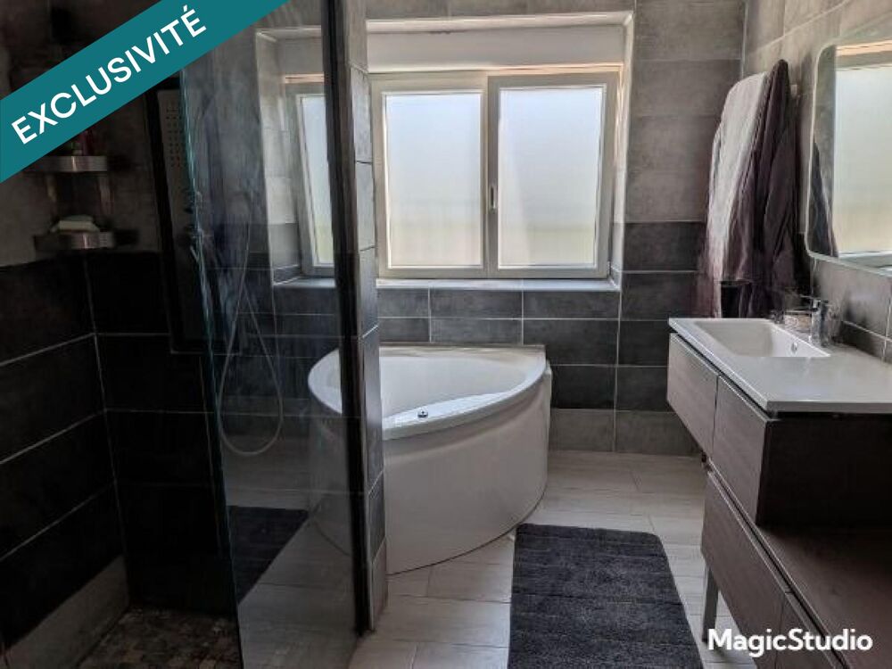 Vente Maison Maison rénovée en pierre 4 chambres, grande pièce a vivre  avec cuisine ouverte avec terrain – à ARBOIS (Jura) Arbois