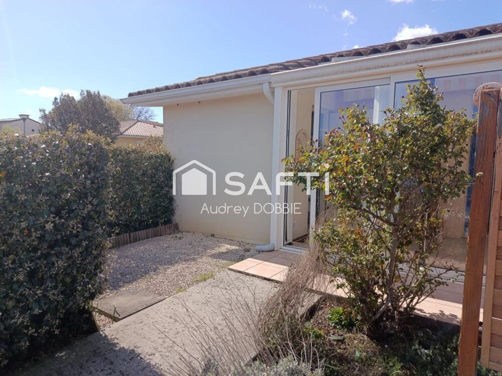 Vente Maison 07120 : Au coeur d'une residence senioriale , maison de plain pied de 78 m² T3 Ruoms