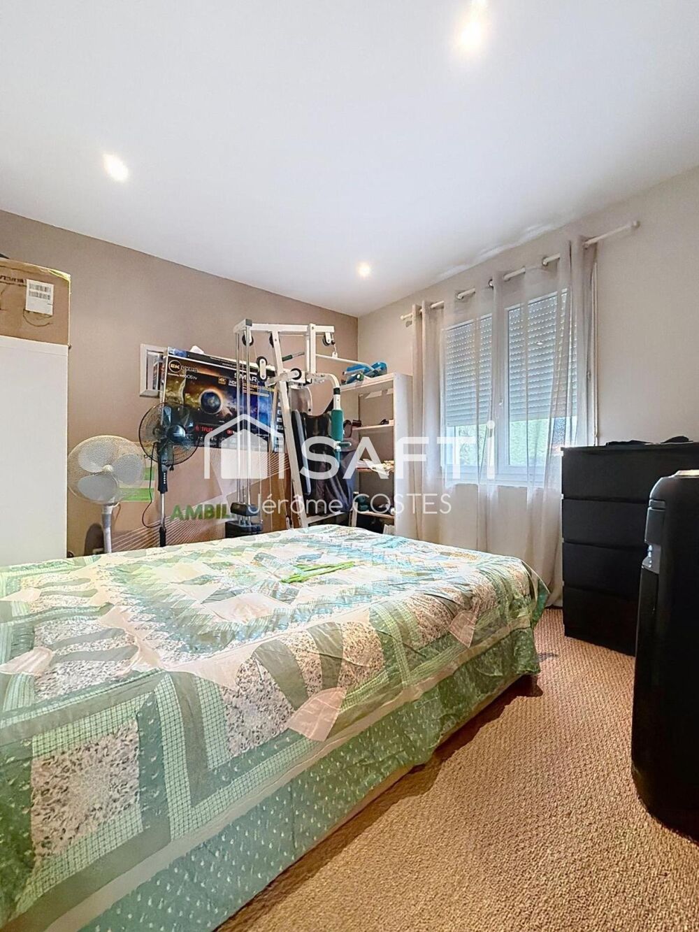 Vente Maison Maison de type 4 d'environ 120m2 avec parc arboré de 2000 m2 et piscine Castelsarrasin