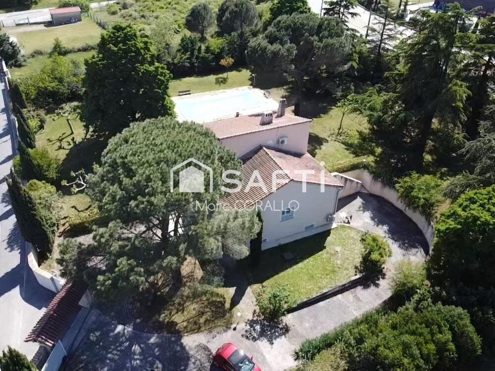 Maison 162 m² + Grand terrain à Bourg-lès-Valence