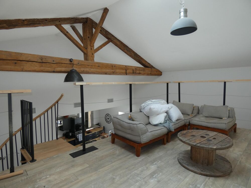 Vente Maison Ravissante maison en pierre de 142m² avec grand garage de 93m², grande cour avec 2 terrasses et dépendance de 42m² Lezignan-corbieres