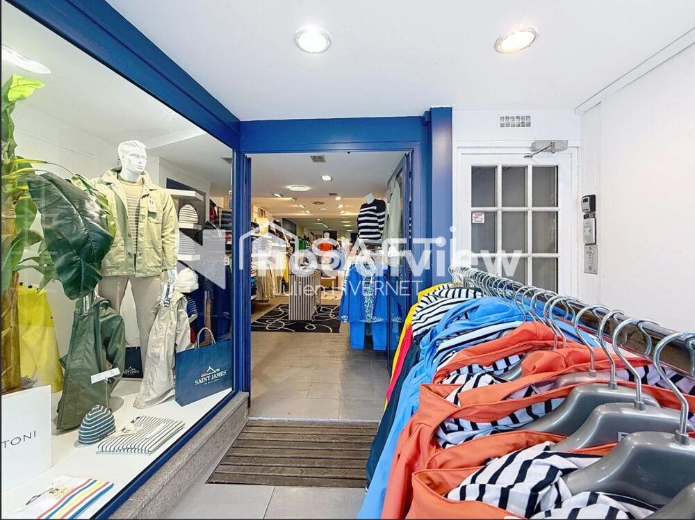   À saisir :Droit au bail  Local commercial de 150 m² 