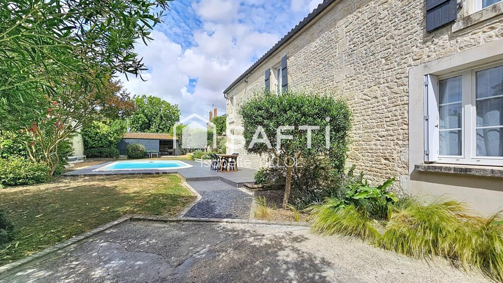 269 m² habitables, 6 chambres, piscine et jardin clos