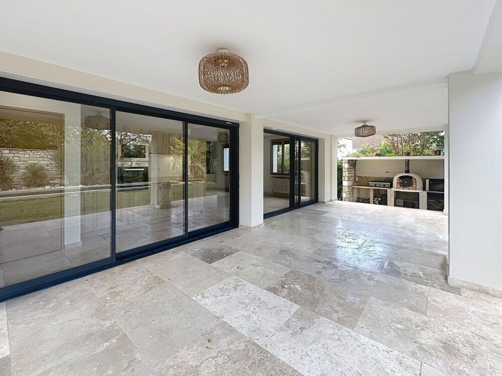 Vente Maison Rare dans le secteur. Maison rénové avec de belles  prestations proche de la ville avec piscine Cahors