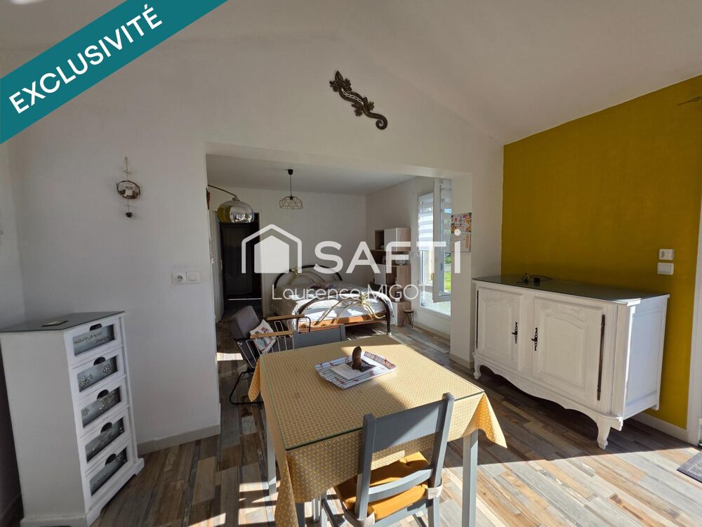 Beau terrain constructible avec dépendances