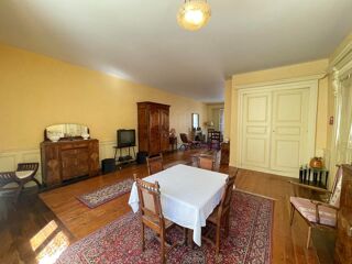  Immeuble � vendre 481 m�