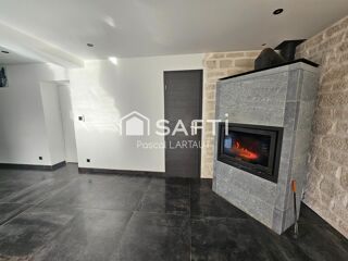  Maison � vendre 7 pi�ces 216 m�