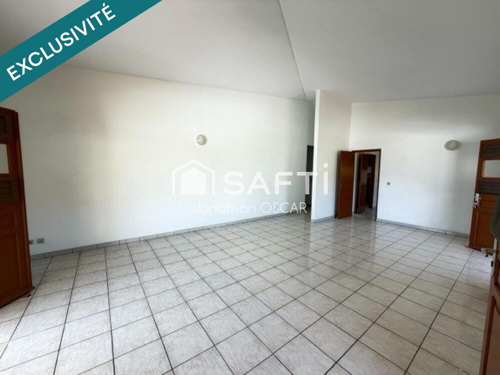 Vente Maison Villa 5 chambres, 321 m2 au Robert, vue mer Le robert