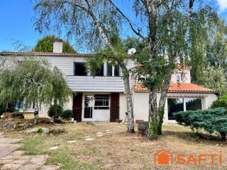  Maison à vendre 10 pièces 252 m²