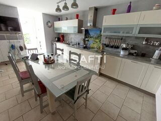  Maison à vendre 8 pièces 220 m²
