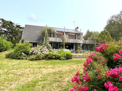   A 100m de la mer Magnifique propri�t� pleine de charme! Maison - 9 pi�ce(s) - 170 m�