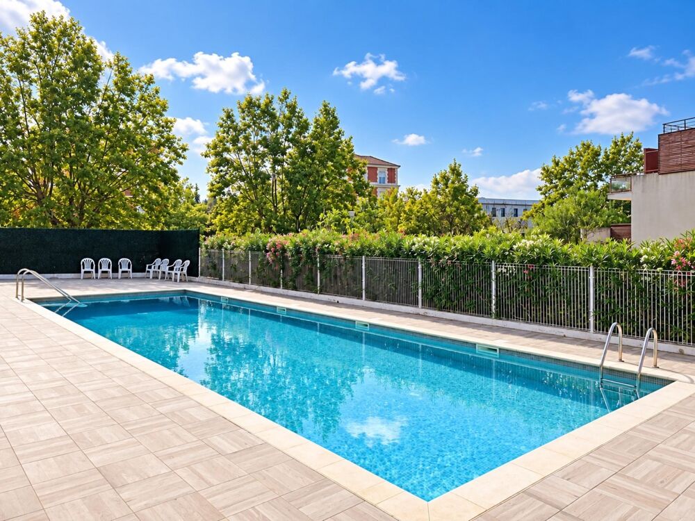 Vente Appartement DRAGUIGNAN – T3 LUMINEUX AVEC TERRASSE, PISCINE & PARKING COUVERT Draguignan