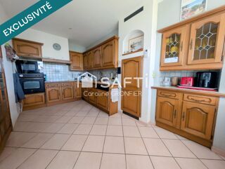  Maison � vendre 10 pi�ces 210 m�