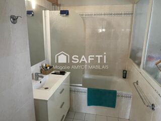 Location Appartement À LOUER – APPARTEMENT MEUBLÉ DE 73 M² AVEC BALCON ET PARKING – COGNAC Cognac