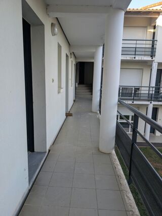 Vente Appartement Studio de 21,5 m² avec parking privatif à Niort Niort