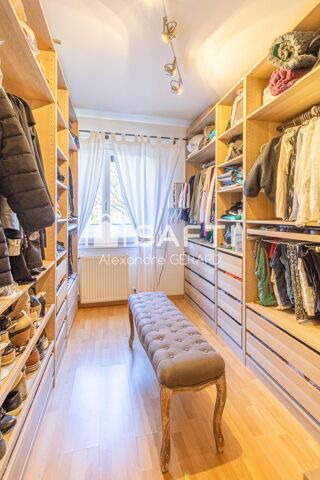  Maison � vendre 8 pi�ces 230 m�