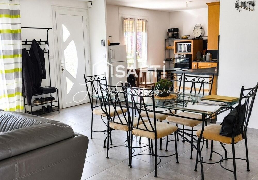 Grande maison rénovée avec 6 chambres, idéale famille ou investissement