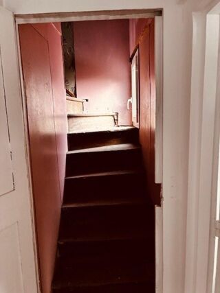  Immeuble � vendre 129 m�