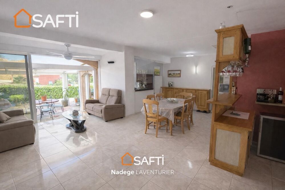 Maison 4 pièces de plain-pied avec vue mer  Cargèse
